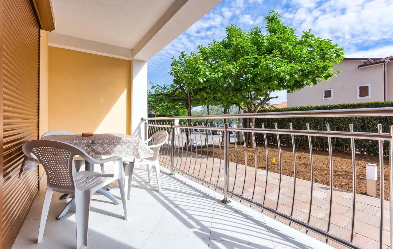 Rino Apartment Porec Exterior photo